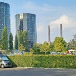 Stellplatz mit Campervan in der Autostadt.